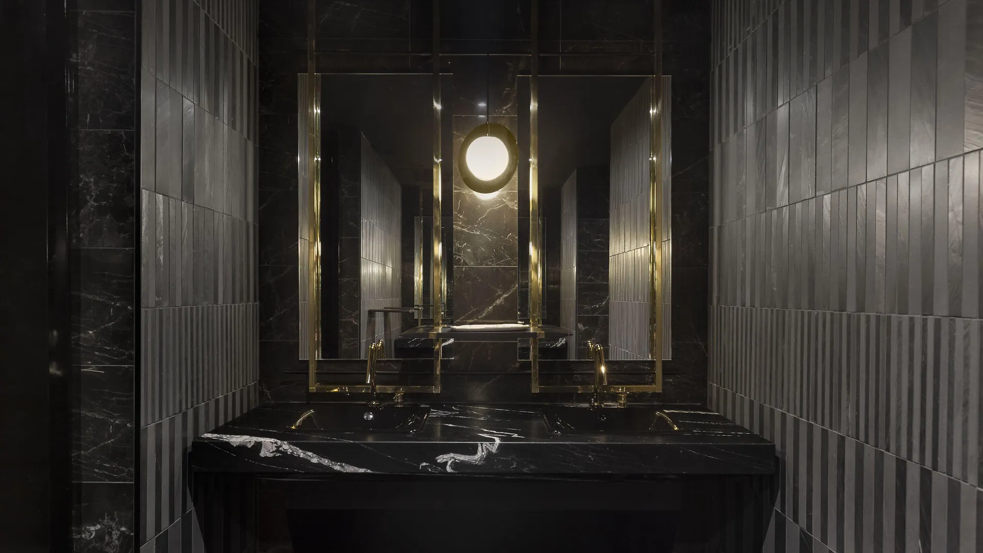 Bisha, A Luxury Collection Hotel, Toronto 5*,  Canadá