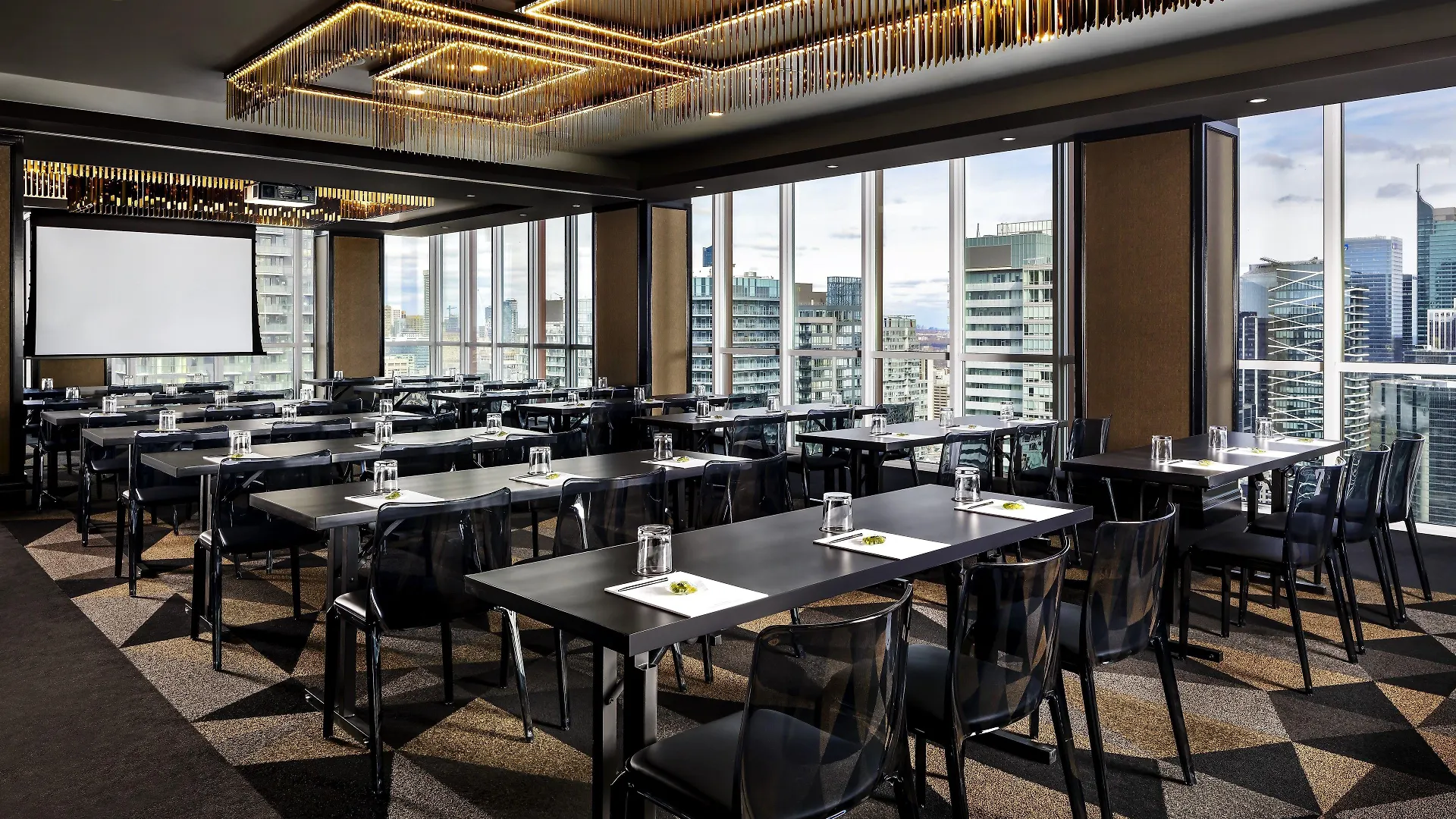 ***** Hotel Bisha, A Luxury Collection Hotel, Toronto Canadá